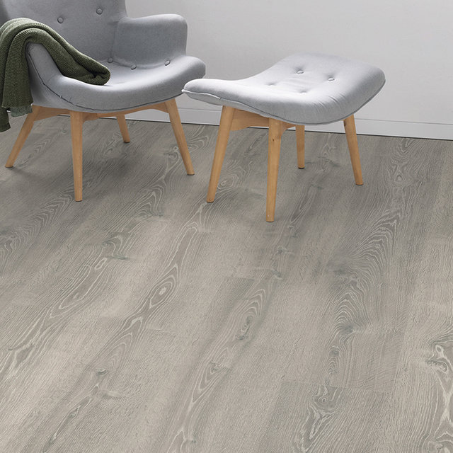 White Raydon Oak| Laminate Flooring | 10mm